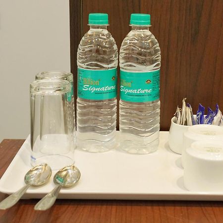 Agira Hotel near Bangalore International Airport Yelahanka Esterno foto