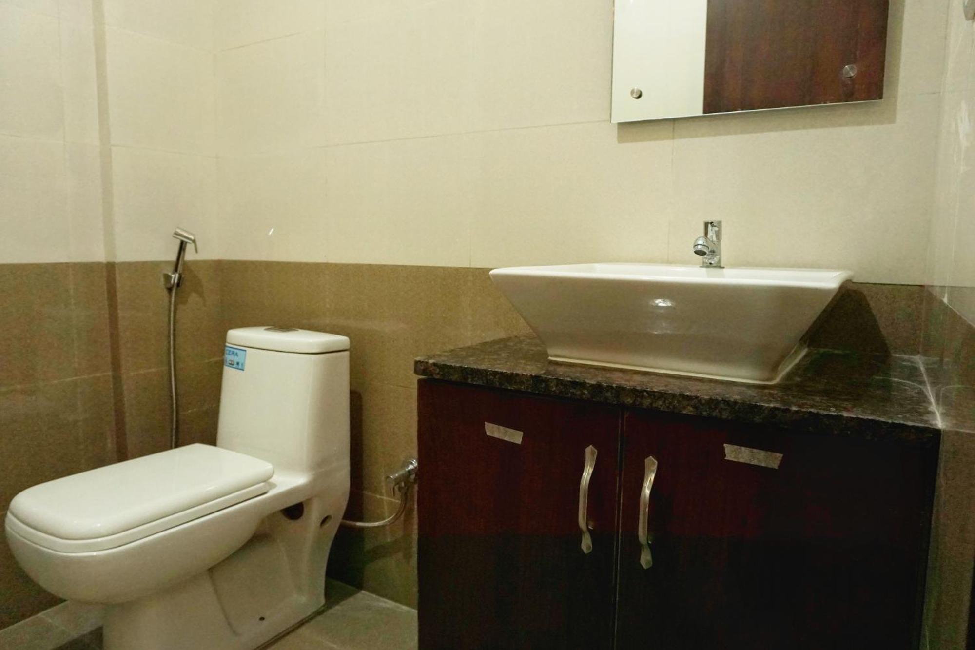 Agira Hotel near Bangalore International Airport Yelahanka Esterno foto